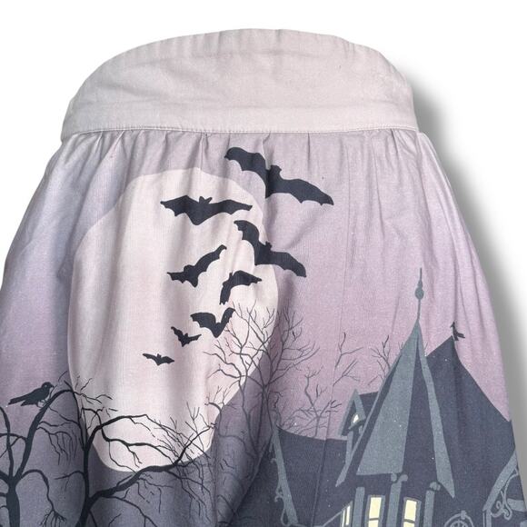 ModCloth Haunted House Halloween Skirt M
Spooky Graveyard Cotton Lined Medium - Picture 9 of 15